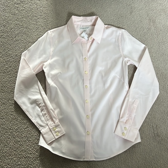 NWT BANANA REPUBLIC non-iron fitted light baby pink long sleeve button blouse - Picture 3 of 9